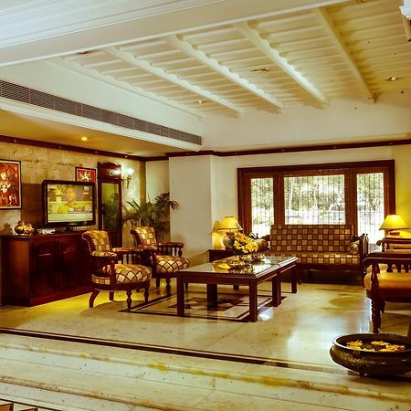 Krishna Inn Guruvayur Ngoại thất bức ảnh