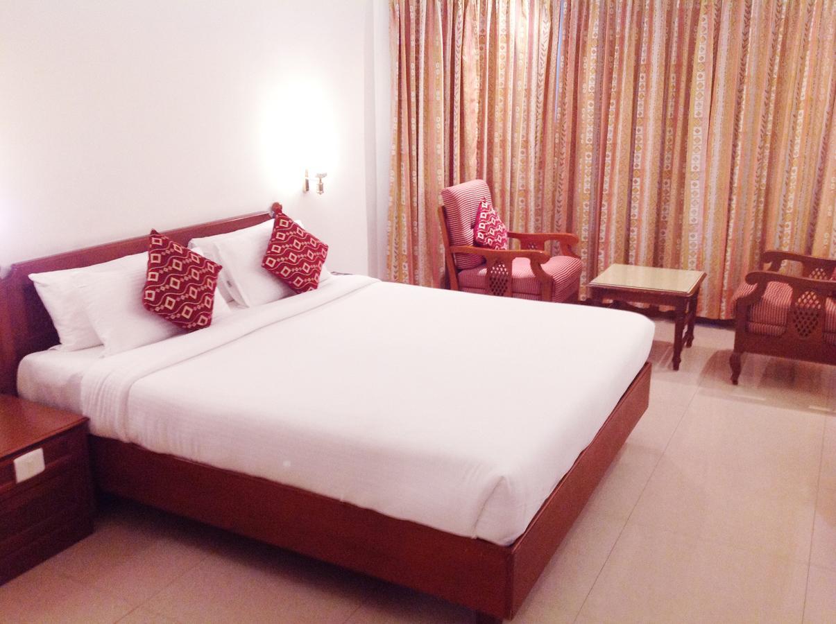 Krishna Inn Guruvayur Ngoại thất bức ảnh